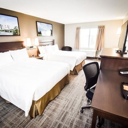Canad Inns Destination Centre Club Regent Casino Hotel Виннипег Экстерьер фото