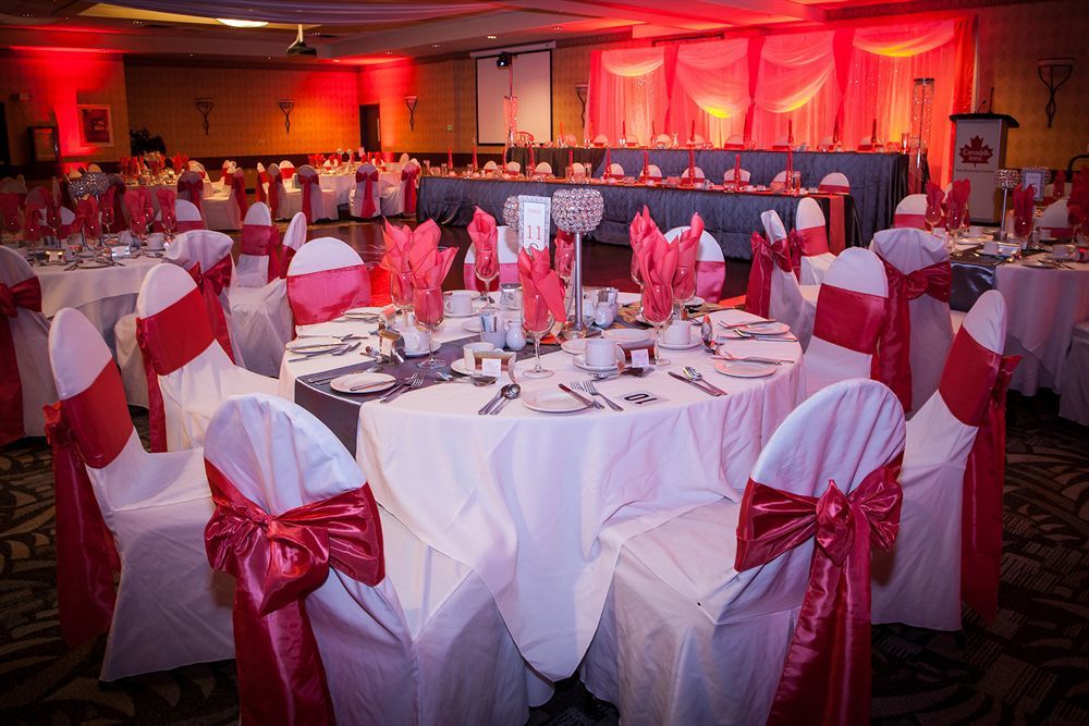 Canad Inns Destination Centre Club Regent Casino Hotel Виннипег Экстерьер фото