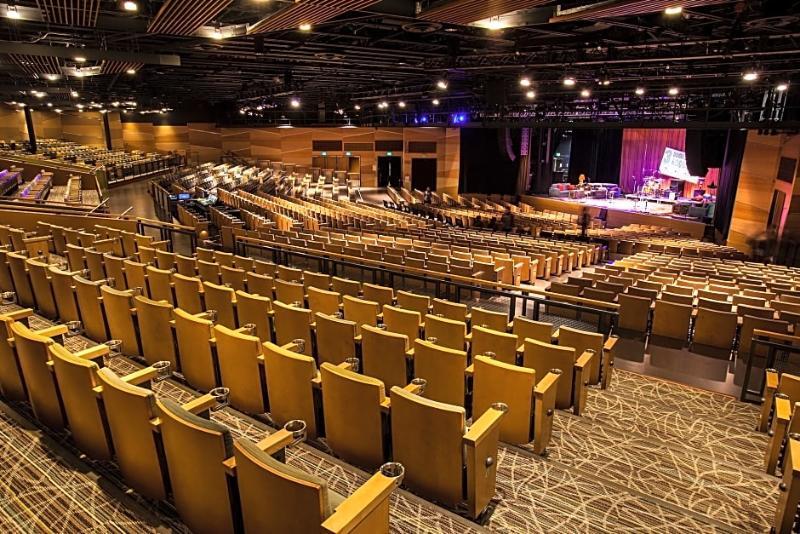 Canad Inns Destination Centre Club Regent Casino Hotel Виннипег Экстерьер фото